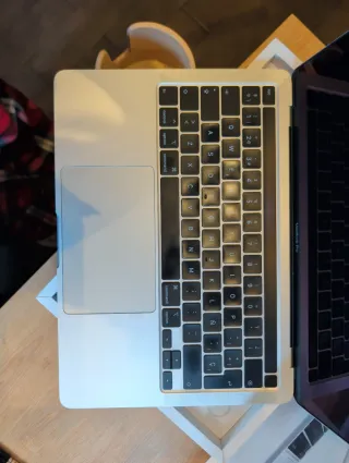 MacBook Pro 13" 2020 Plata 16GB 512GB