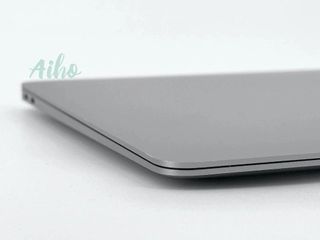 MacBook Air 13" (2018) Intel Core i5 1.6GHz 2 núcleos - SSD 128GB - RAM 8GB - Gris Espacial