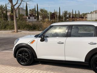MINI Countryman 2016