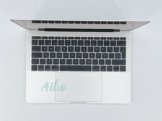 MacBook Pro 13" (2017) Intel Core i7 2.5GHz 2 núcleos - SSD 512Gb - 16GB RAM - Plata