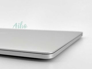 MacBook Pro 13" (2017) Intel Core i7 2.5GHz 2 núcleos - SSD 512Gb - 16GB RAM - Plata