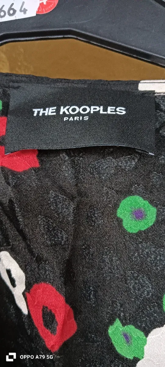 Vestido negro estampado floral