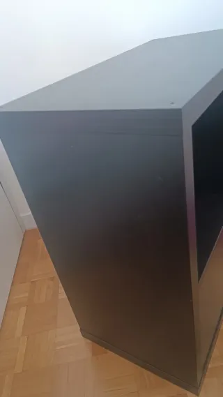 Estantería Kallax Ikea con puertas