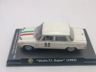 Modellino Alfa Romeo Giulia T.I. Super 1963