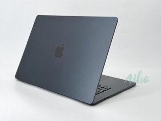 MacBook Air 15" M3 (2024) 8 CPU/10 GPU núcleos - SSD 512GB - 8GB RAM - Azul Medianoche