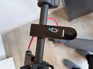 Patinete Xiaomi 4 con DGT