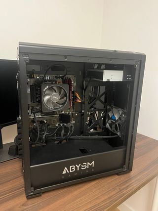 PC Ryzen 7 2700X 16GB RAM SSD+HDD