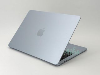 MacBook Air 13" M4 (2025) 10 CPU/8 GPU núcleos - SSD 256GB - 16GB RAM - Azul Cielo