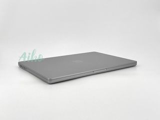 MacBook Pro 16" M1 Max (2021) 10 CPU/32 GPU - SSD 1TB - RAM 32GB - Gris Espacial