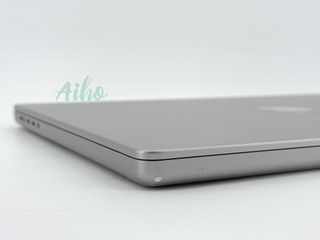 MacBook Pro 16" M1 Max (2021) 10 CPU/32 GPU - SSD 1TB - RAM 32GB - Gris Espacial