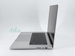 MacBook Pro 16" M1 Pro (2021) 10 CPU/16 GPU - SSD 1TB - RAM 16GB - Plata