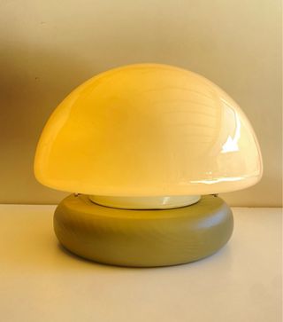 Lámpara de mesa seta