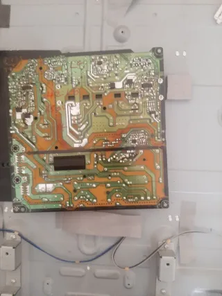 Fuente Alimentación TV LG 42LB650V