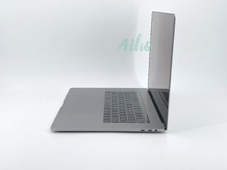 MacBook Pro 15" (2016) Intel Core i7 2.9GHz 4 núcleos - SSD 1TB - RAM 16GB - Gris Espacial