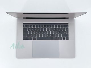 MacBook Pro 15" (2016) Intel Core i7 2.9GHz 4 núcleos - SSD 1TB - RAM 16GB - Gris Espacial