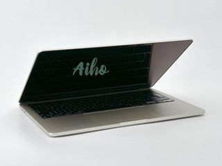 MacBook Air 13" M4 (2025) 10 CPU/10 GPU núcleos - SSD 512GB - 16GB RAM - Dorado