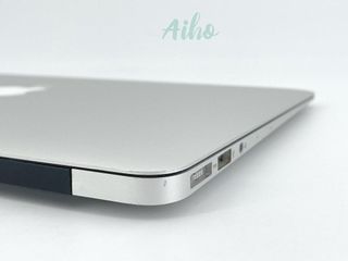 MacBook Air 11" Intel Core i7 1.7GHz 2 núcleos - SSD 128GB - RAM 4Gb