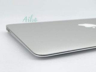 MacBook Air 11" Intel Core i7 1.7GHz 2 núcleos - SSD 128GB - RAM 4Gb