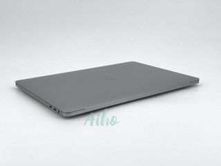 MacBook Pro 13" (2020) Intel Core i5 2.0GHz 4 núcleos - Disco 512Gb SSD - RAM 16Gb