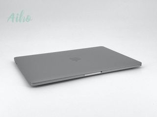 MacBook Pro 13" (2020) Intel Core i5 2.0GHz 4 núcleos - Disco 512Gb SSD - RAM 16Gb