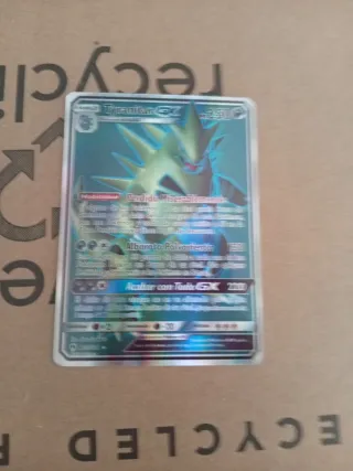 Carta Pokémon Tyranitar GX