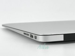 MacBook Air 13" - Intel Core i5 1.3GHz 2 núcleos - SSD 256GB - RAM 4GB