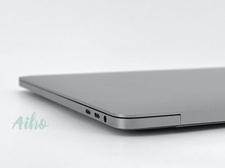 MacBook Pro 15" (2018) Intel Core i7 2.6GHz 6 núcleos - SSD 512GB - RAM 32GB - Gris Espacial