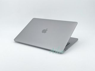 MacBook Pro 13" (2020) Intel Core i5 1.4GHz 4 núcleos - SSD 256GB - RAM 16GB - Gris Espacial