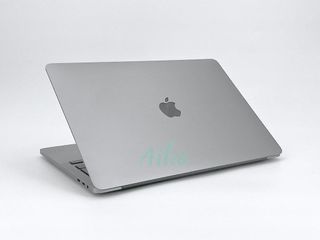 MacBook Pro 13" (2020) Intel Core i7 2.3GHz 4 núcleos - SSD 1TB - RAM 32GB - Gris Espacial