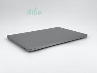 MacBook Pro 13" (2020) Intel Core i7 2.3GHz 4 núcleos - SSD 1TB - RAM 32GB - Gris Espacial