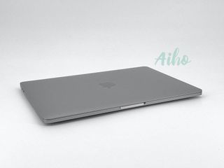 MacBook Pro 13" (2020) Intel Core i7 2.3GHz 4 núcleos - SSD 1TB - RAM 32GB - Gris Espacial