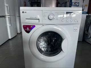 Lavadora marca LG 8kg 1200rpm A++