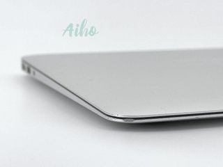 MacBook Air 13" Intel Core i5 1.6GHz 2 núcleos - SSD 128GB - RAM 4GB