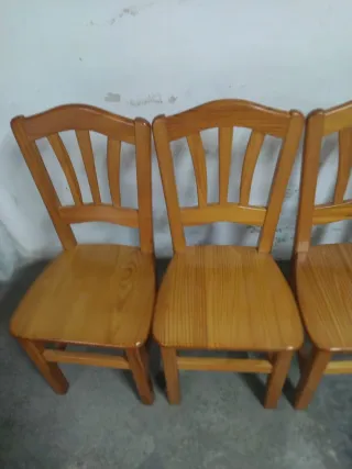 Comedor de madera mesa y 4 sillas