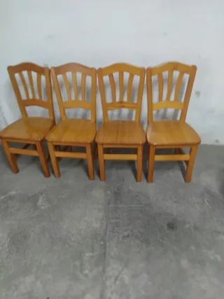 Comedor de madera mesa y 4 sillas