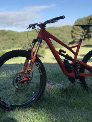 YT Jeffsy Carbono Enduro/Descenso