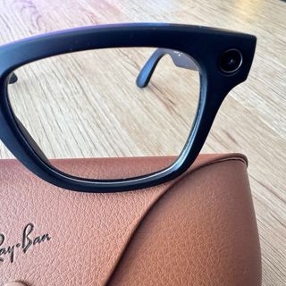 Ray-Ban Meta Transitions Gafas Inteligentes