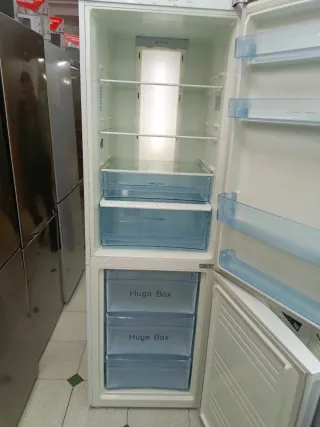 Nevera combi Haier 188/60cm clase A+ con garantia