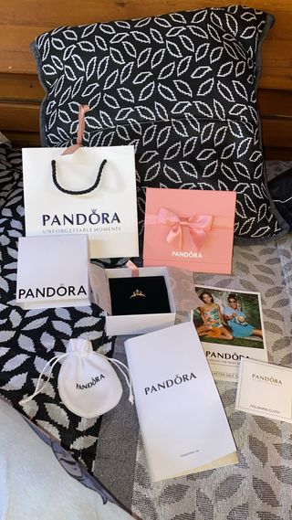 Anillo Pandora Corona Dorado