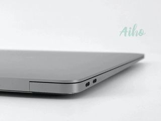 MacBook Air 13" (2020) Intel Core i3 1.1GHz 2 núcleos - SSD 512GB - RAM 8GB - Gris Espacial