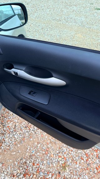 TOYOTA AURIS 1.4 D-4D LUNA 90 CV – 2007