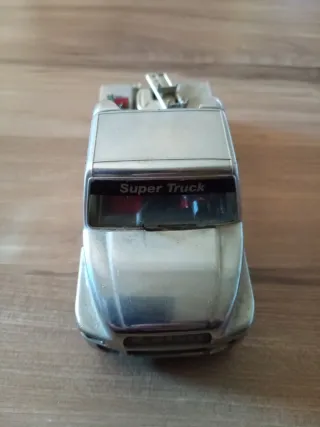 Camión Scalextric Sisu Edición Especial