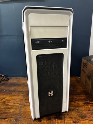 Caja Torre Nox Hummer ATX