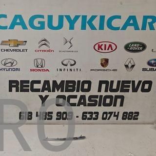 MOLDURA IZQUIERDA RADIADOR TOYOTA AURIS NUEVO