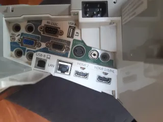 Proyector Epson EB-570