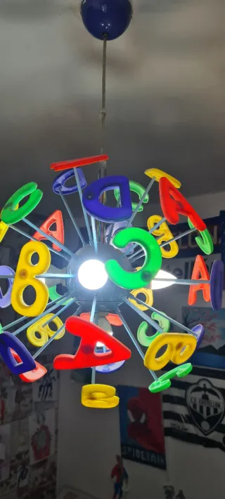 Lámpara infantil letras multicolor