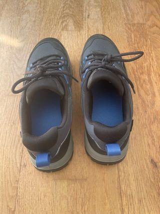 Zapatillas trekking impermeables Quechua Talla 41