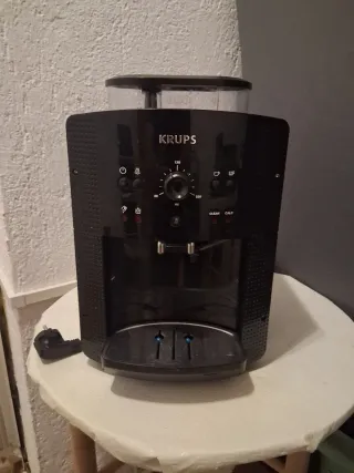Cafetera Krups Negra