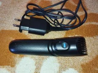 Recortadora Braun Negra y Azul