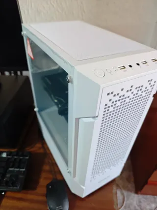 Torre PC personalizada a pedido para David